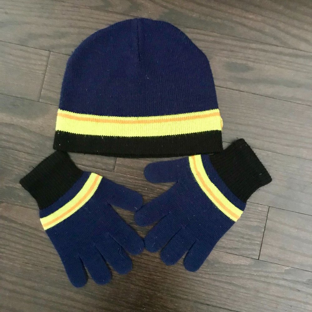 Kids Hat And Mitten Set